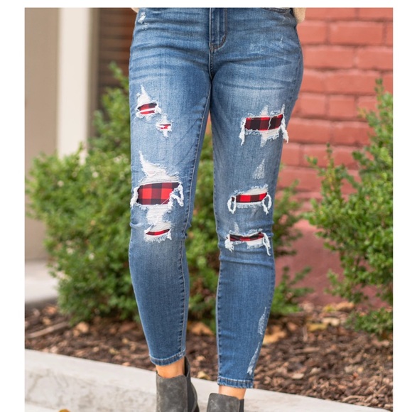 Judy Blue Denim - Judy Blue Buffalo Plaid Mid-rise Jeans